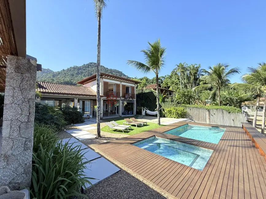 Casa de Condomínio com 6 quartos para alugar, 700m2 em Portogalo, Angra Dos Reis - RJ - imagem 7 Foto 7 de Casa de Condomínio com 6 quartos para alugar, 700m2 em Portogalo, Angra Dos Reis - RJ