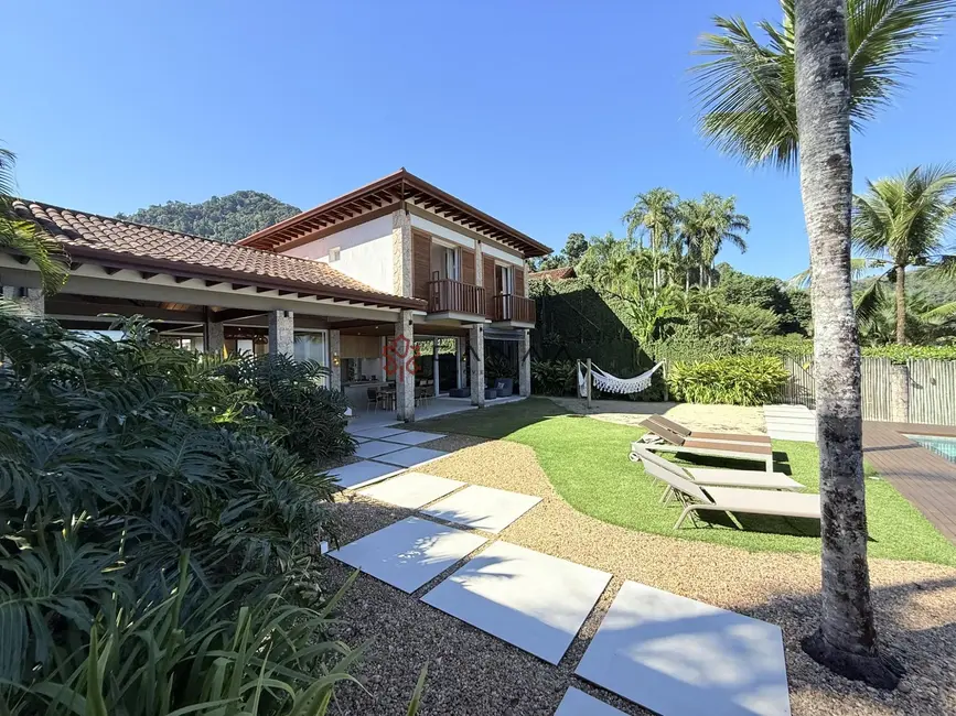 Casa de Condomínio com 6 quartos para alugar, 700m2 em Portogalo, Angra Dos Reis - RJ - imagem 5 Foto 5 de Casa de Condomínio com 6 quartos para alugar, 700m2 em Portogalo, Angra Dos Reis - RJ
