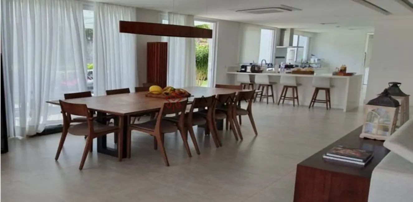 Casa de Condomínio com 8 quartos para alugar, 400m2 em Frade (Cunhambebe), Angra Dos Reis - RJ - imagem 6 Foto 6 de Casa de Condomínio com 8 quartos para alugar, 400m2 em Frade (Cunhambebe), Angra Dos Reis - RJ