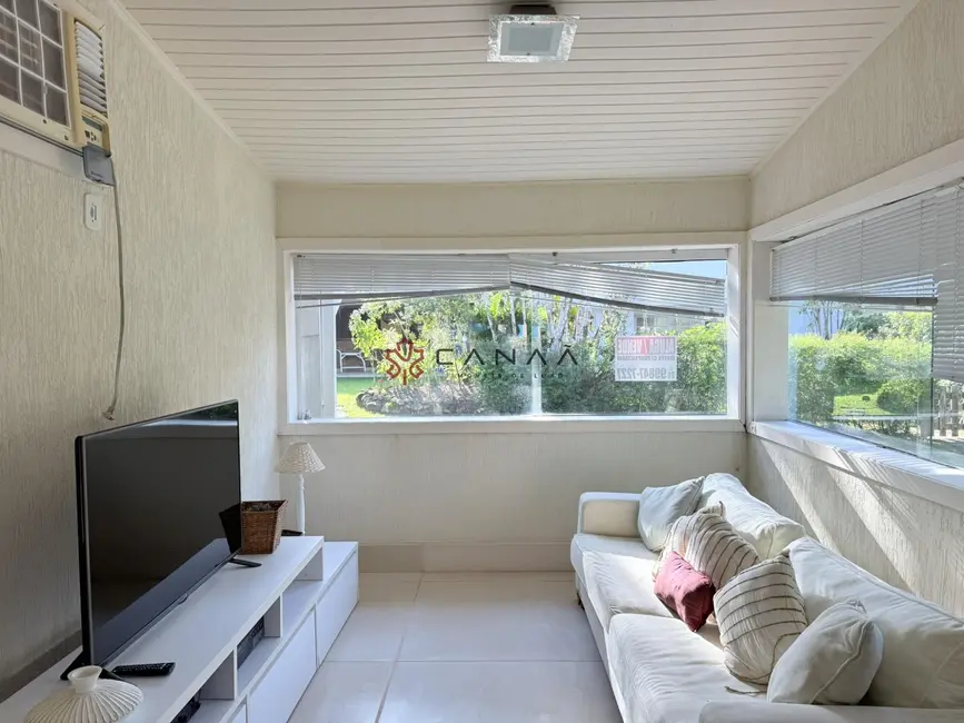 Casa de Condomínio com 4 quartos para alugar, 200m2 em Mombaça, Angra Dos Reis - RJ - imagem 9 Foto 9 de Casa de Condomínio com 4 quartos para alugar, 200m2 em Mombaça, Angra Dos Reis - RJ