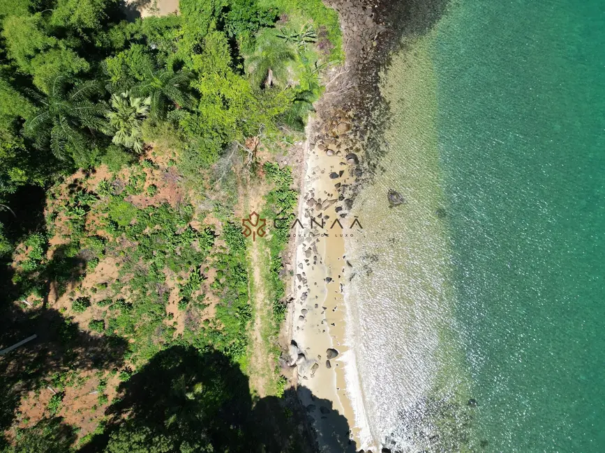 Foto 3 de Terreno / Lote à venda, 12000m2 em Angra Dos Reis - RJ