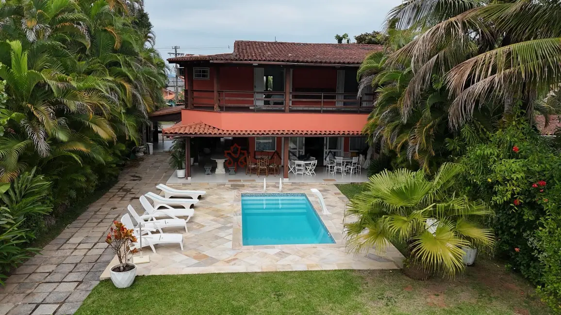 Foto 4 de Casa de Condomínio com 6 quartos à venda, 400m2 em Frade (Cunhambebe), Angra Dos Reis - RJ