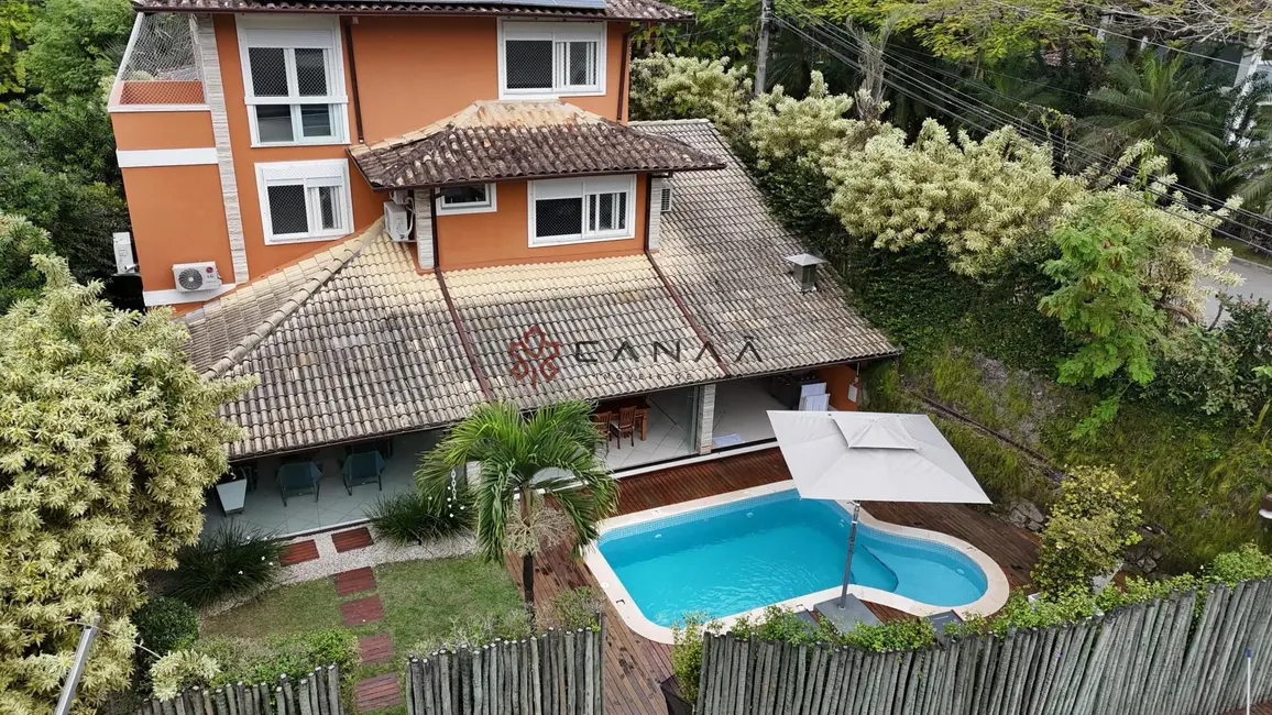 Foto 3 de Casa de Condomínio com 5 quartos à venda, 483m2 em Frade (Cunhambebe), Angra Dos Reis - RJ