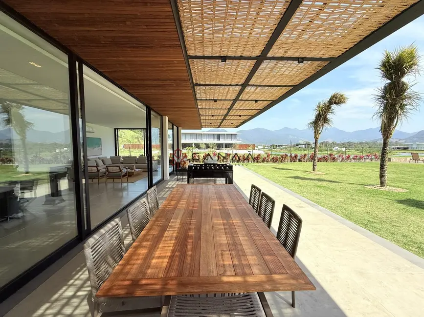 Casa de Condomínio com 4 quartos à venda, 500m2 em Mangaratiba - RJ - imagem 2 Foto 2 de Casa de Condomínio com 4 quartos à venda, 500m2 em Mangaratiba - RJ