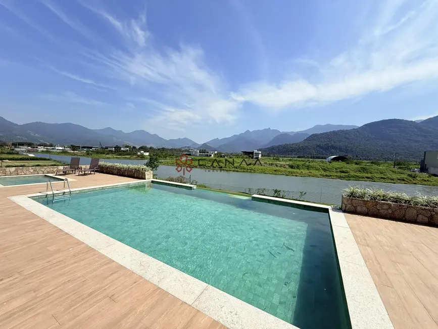 Casa de Condomínio com 4 quartos à venda, 500m2 em Mangaratiba - RJ - imagem 7 Foto 7 de Casa de Condomínio com 4 quartos à venda, 500m2 em Mangaratiba - RJ