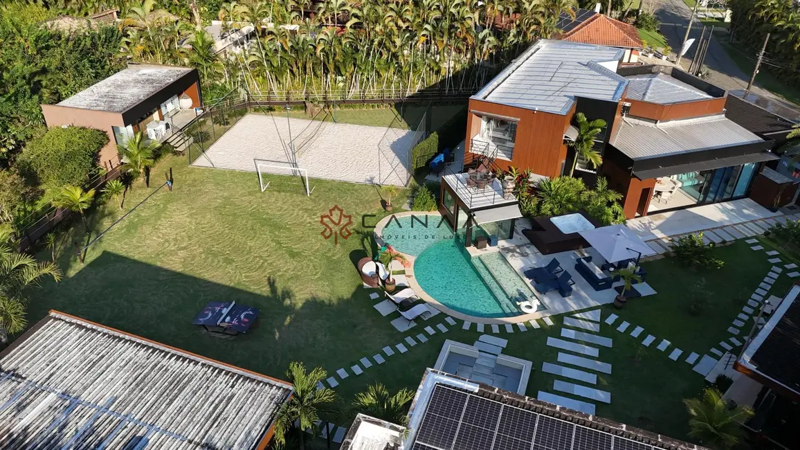 Foto 1 de Casa de Condomínio com 10 quartos à venda, 800m2 em Frade (Cunhambebe), Angra Dos Reis - RJ