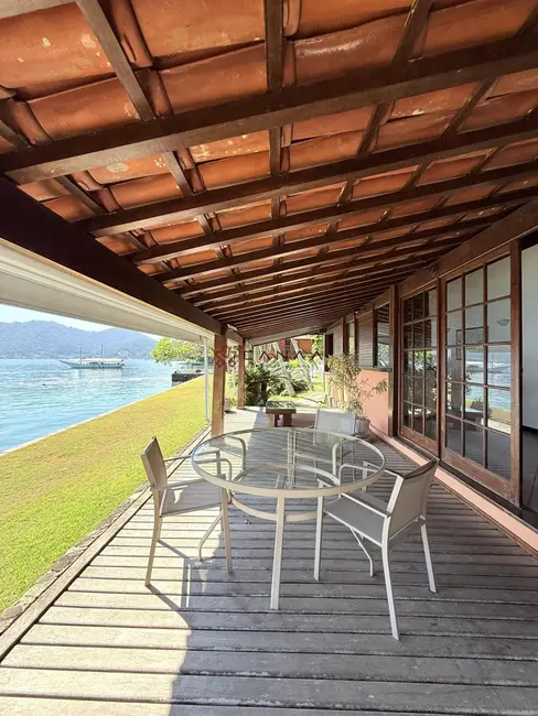 Foto 6 de Casa com 5 quartos à venda, 400m2 em Angra Dos Reis - RJ