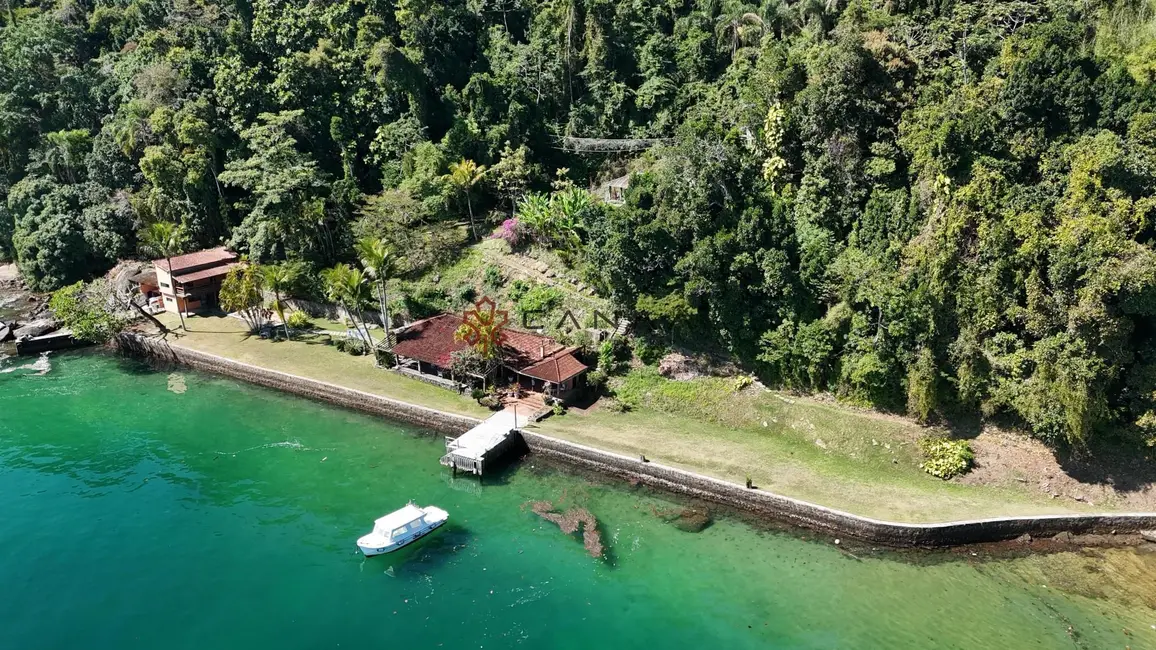Foto 3 de Casa com 5 quartos à venda, 400m2 em Angra Dos Reis - RJ