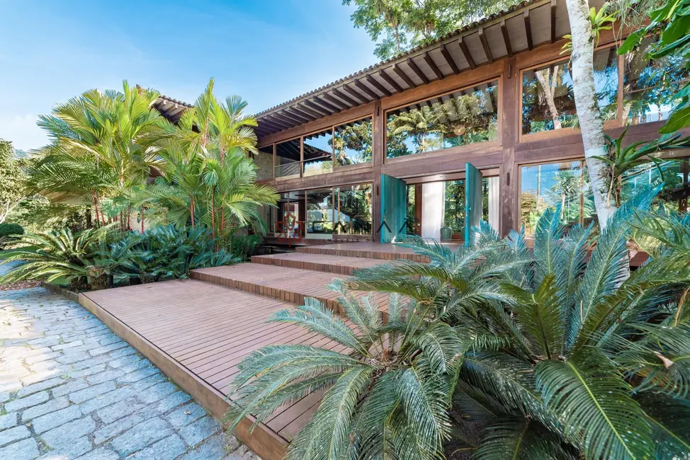 Foto 4 de Casa de Condomínio com 6 quartos para alugar, 800m2 em Frade (Cunhambebe), Angra Dos Reis - RJ