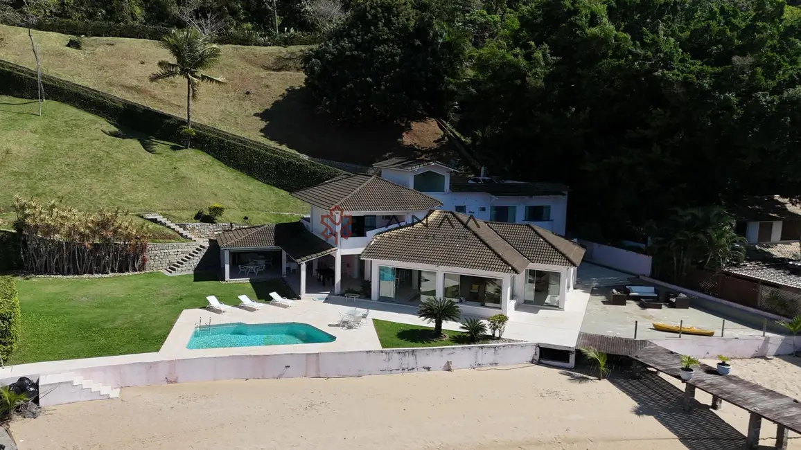 Foto 8 de Casa de Condomínio com 8 quartos à venda, 540m2 em Itanema (Cunhambebe), Angra Dos Reis - RJ