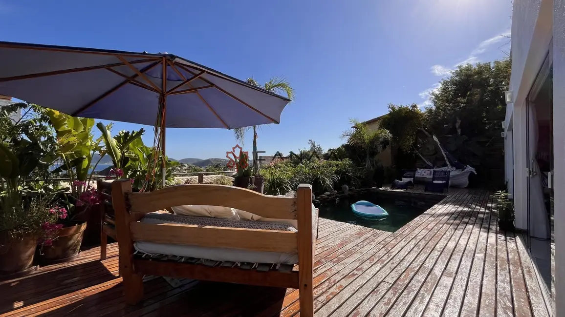 Foto 3 de Casa com 2 quartos à venda, 130m2 em Armacao Dos Buzios - RJ