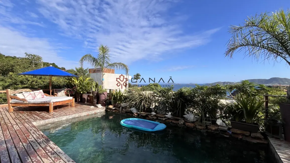 Foto 2 de Casa com 2 quartos à venda, 130m2 em Armacao Dos Buzios - RJ