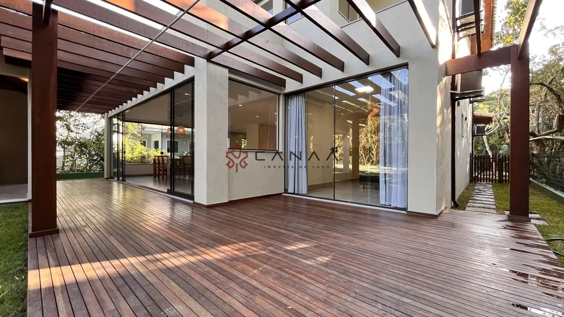 Foto 5 de Casa de Condomínio com 6 quartos à venda, 260m2 em Armacao Dos Buzios - RJ