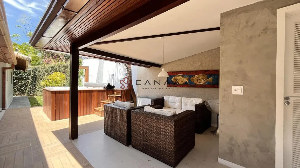 Foto 5 de Casa de Condomínio com 4 quartos à venda, 150m2 em Armacao Dos Buzios - RJ