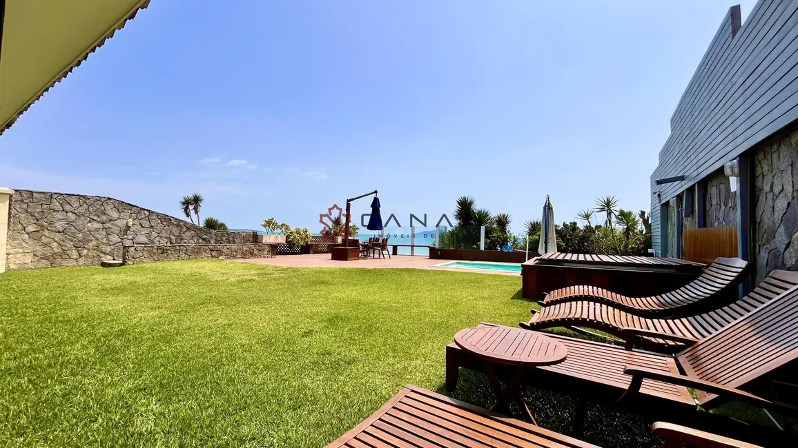 Foto 2 de Casa de Condomínio com 4 quartos à venda, 600m2 em Armacao Dos Buzios - RJ