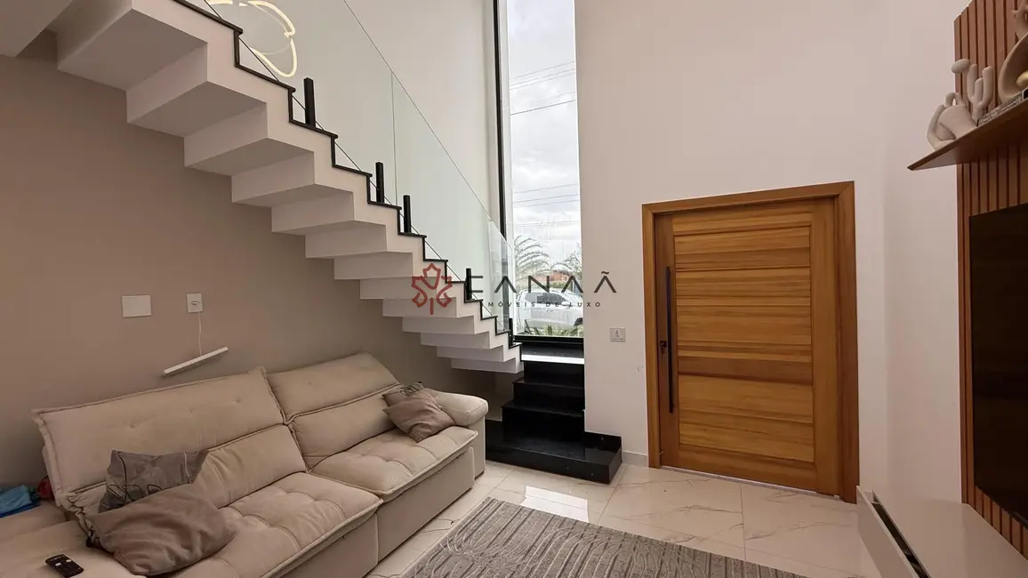 Casa de Condomínio com 4 quartos à venda, 203m2 em Ogiva, Cabo Frio - RJ - imagem 9 Foto 9 de Casa de Condomínio com 4 quartos à venda, 203m2 em Ogiva, Cabo Frio - RJ