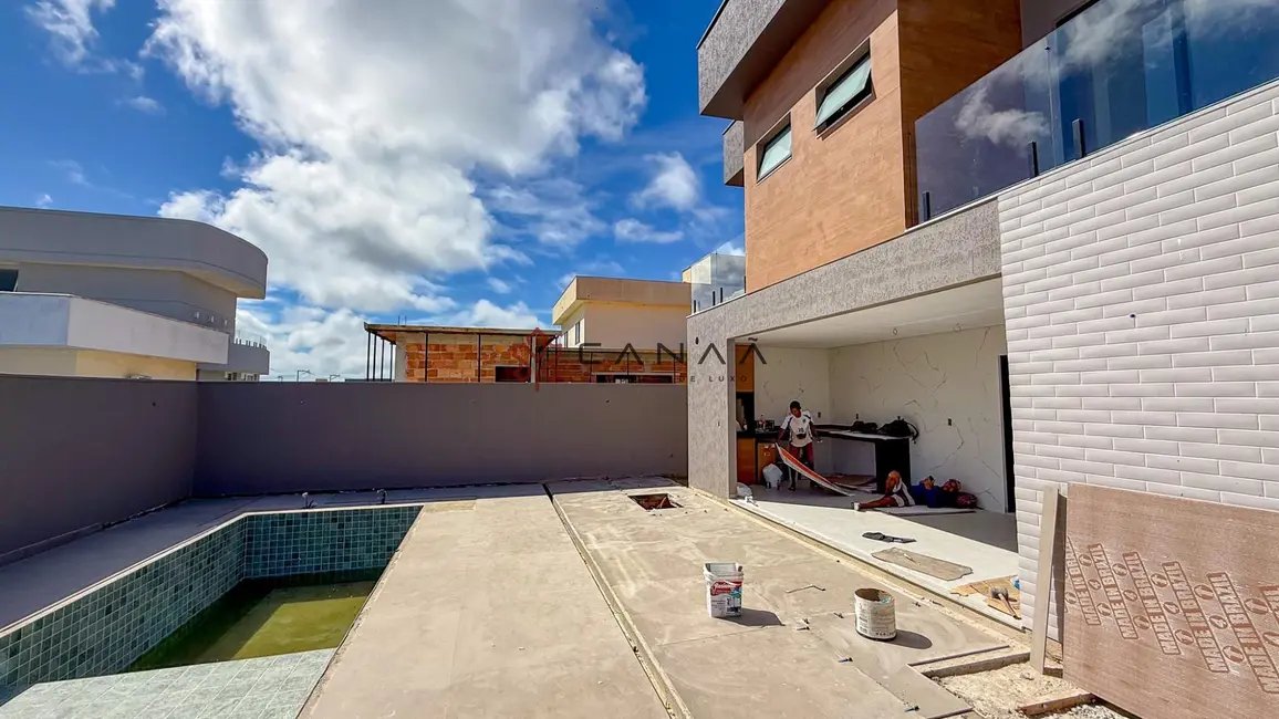 Foto 2 de Casa de Condomínio com 4 quartos à venda, 200m2 em Ogiva, Cabo Frio - RJ