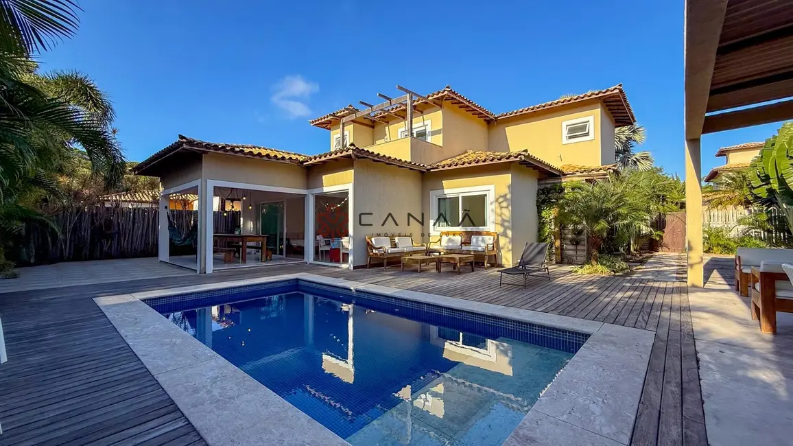 Foto 1 de Casa de Condomínio com 4 quartos à venda, 275m2 em Armacao Dos Buzios - RJ