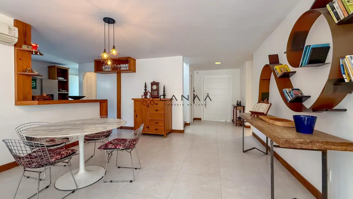 Foto 9 de Casa de Condomínio com 4 quartos à venda, 275m2 em Armacao Dos Buzios - RJ