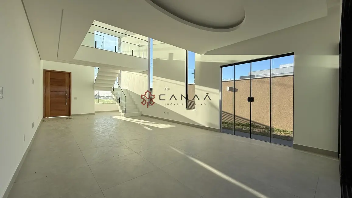 Foto 4 de Casa de Condomínio com 3 quartos à venda, 250m2 em Ogiva, Cabo Frio - RJ