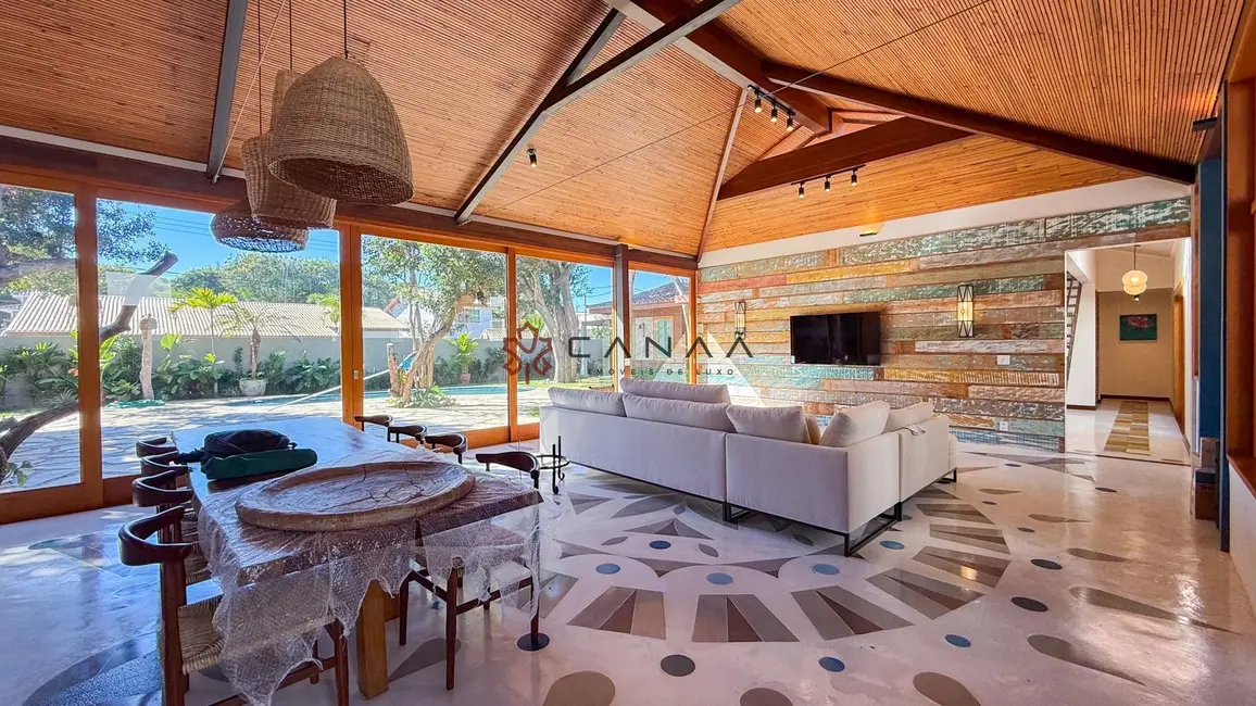 Foto 5 de Casa com 5 quartos à venda, 550m2 em Armacao Dos Buzios - RJ