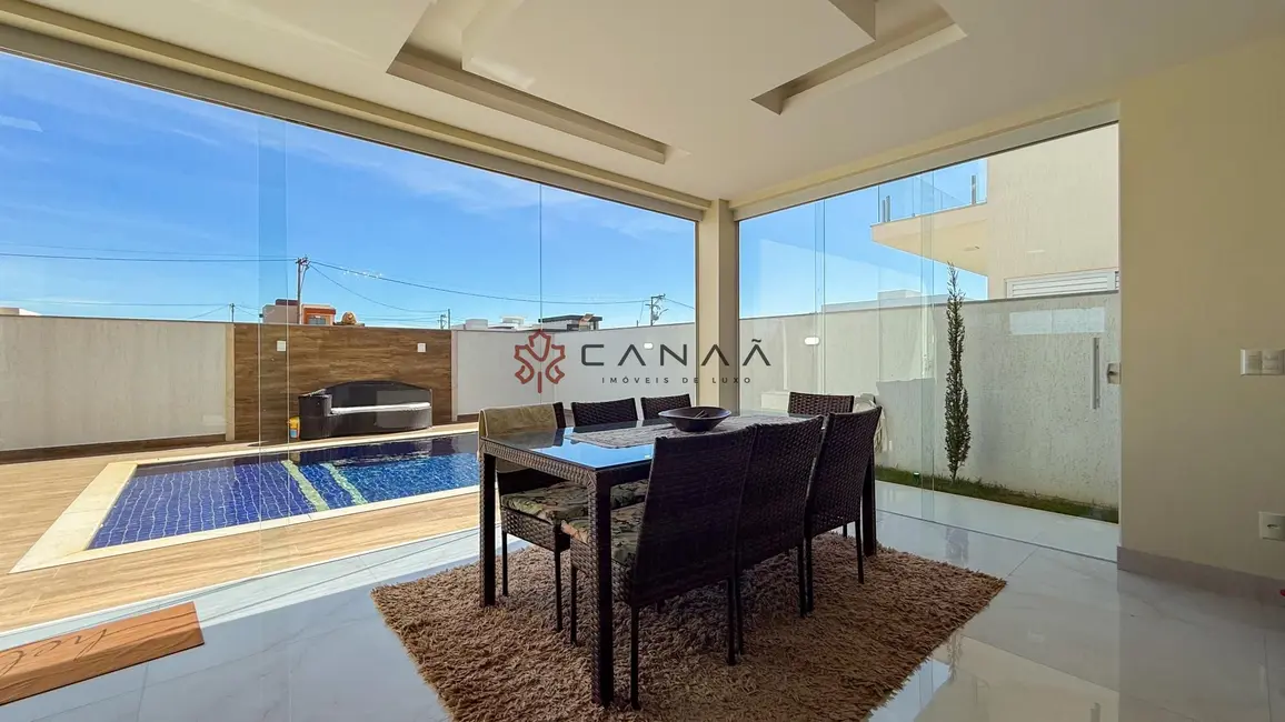 Casa de Condomínio com 5 quartos à venda, 400m2 em Ogiva, Cabo Frio - RJ - imagem 8 Foto 8 de Casa de Condomínio com 5 quartos à venda, 400m2 em Ogiva, Cabo Frio - RJ