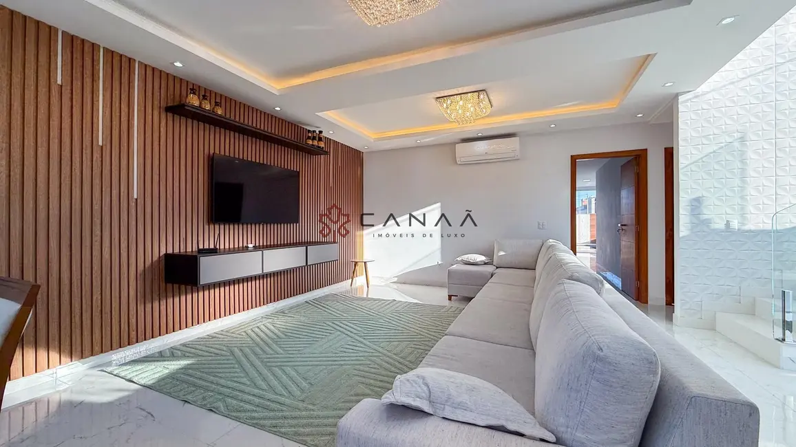 Foto 5 de Casa de Condomínio com 4 quartos à venda, 400m2 em Ogiva, Cabo Frio - RJ