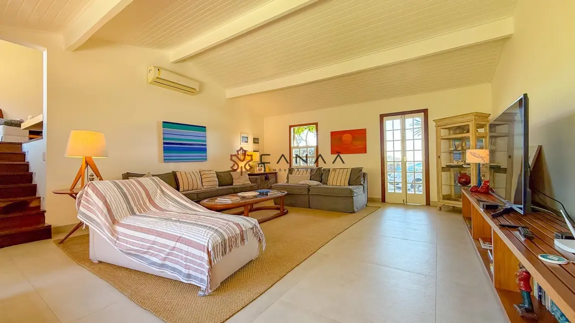 Foto 6 de Casa com 6 quartos à venda, 330m2 em Armacao Dos Buzios - RJ