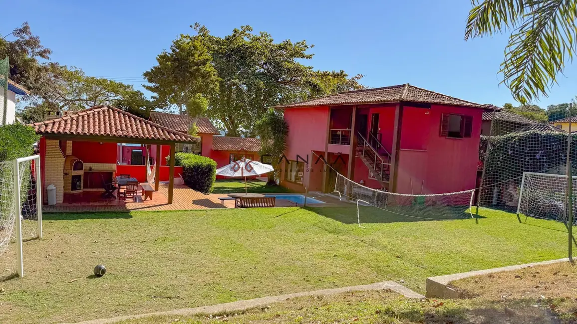 Foto 2 de Casa com 6 quartos à venda, 330m2 em Armacao Dos Buzios - RJ