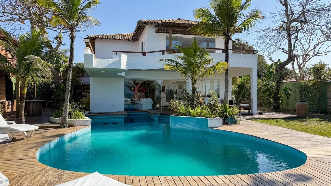 Foto 2 de Casa com 6 quartos à venda, 450m2 em Armacao Dos Buzios - RJ