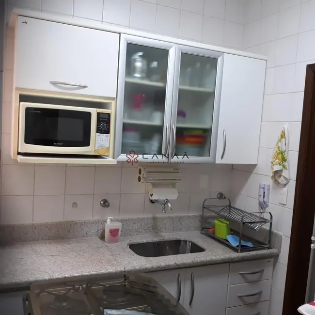 Apartamento com 3 quartos à venda, 100m2 em Cabo Frio - RJ - imagem 3 Foto 3 de Apartamento com 3 quartos à venda, 100m2 em Cabo Frio - RJ