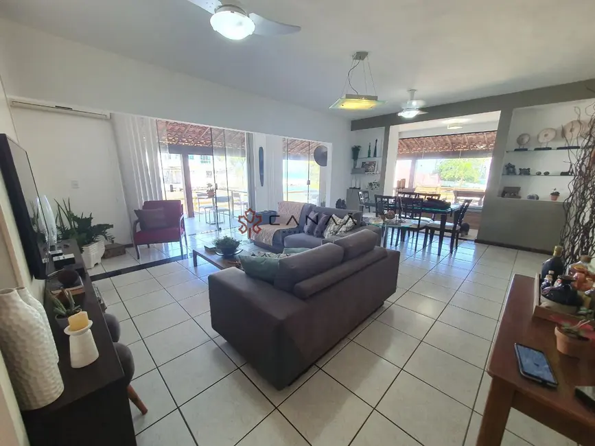 Foto 6 de Casa com 4 quartos à venda, 460m2 em Praia do Siqueira, Cabo Frio - RJ