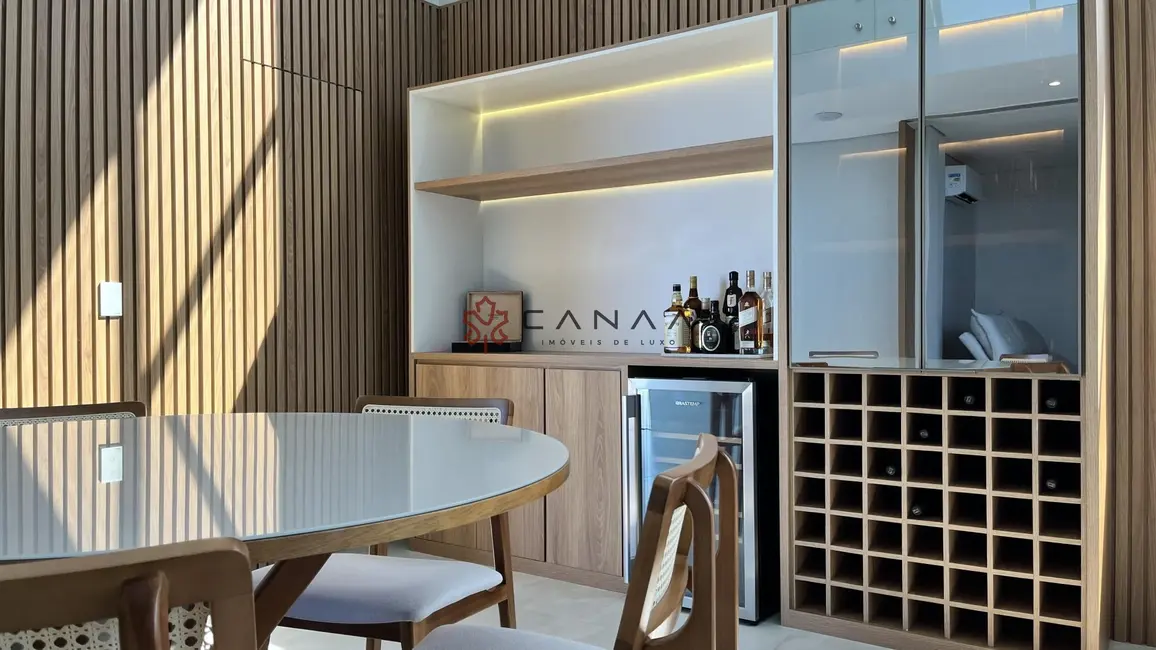 Foto 7 de Casa de Condomínio com 3 quartos à venda, 310m2 em Ogiva, Cabo Frio - RJ