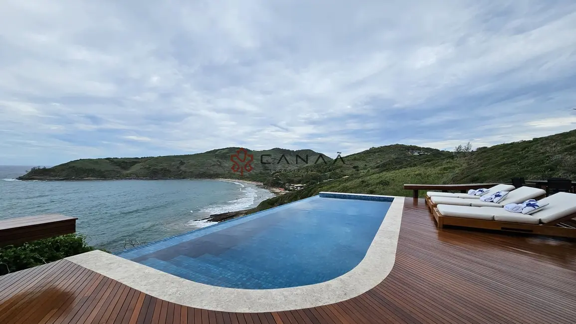 Foto 4 de Casa com 6 quartos à venda, 263m2 em Armacao Dos Buzios - RJ