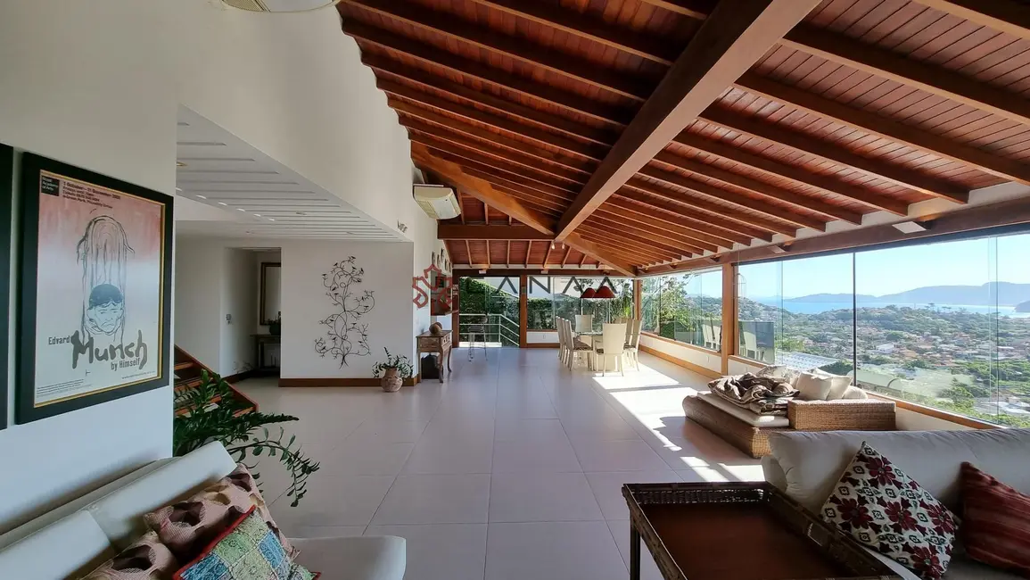 Foto 1 de Casa de Condomínio com 6 quartos à venda, 800m2 em Armacao Dos Buzios - RJ