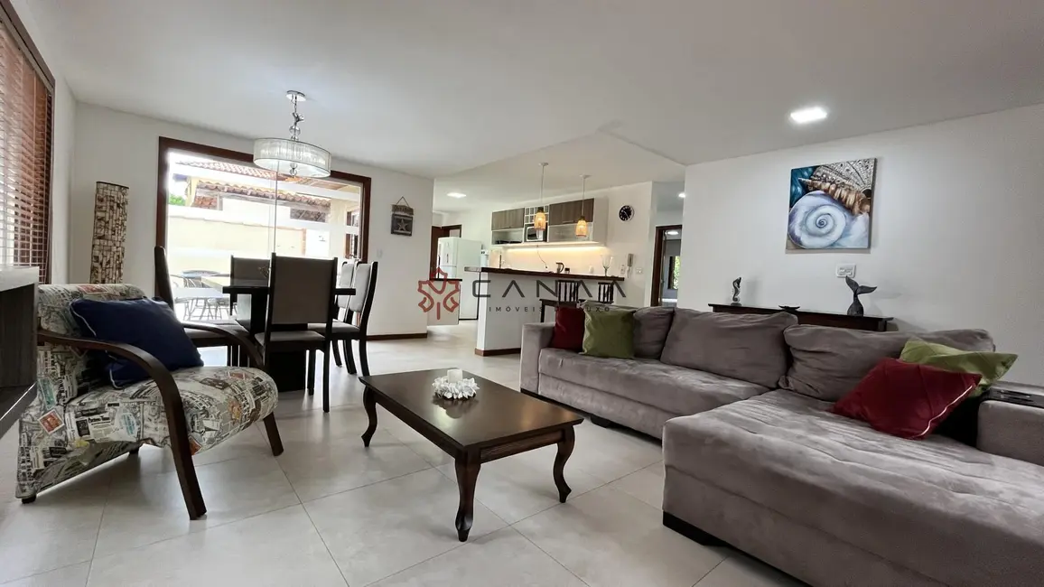 Foto 7 de Casa de Condomínio com 4 quartos à venda, 250m2 em Armacao Dos Buzios - RJ