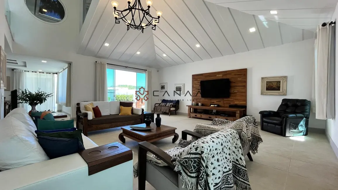 Foto 5 de Casa com 4 quartos à venda, 350m2 em Armacao Dos Buzios - RJ