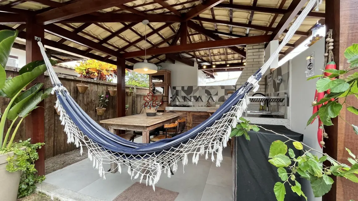 Foto 2 de Casa de Condomínio com 3 quartos à venda, 130m2 em Armacao Dos Buzios - RJ