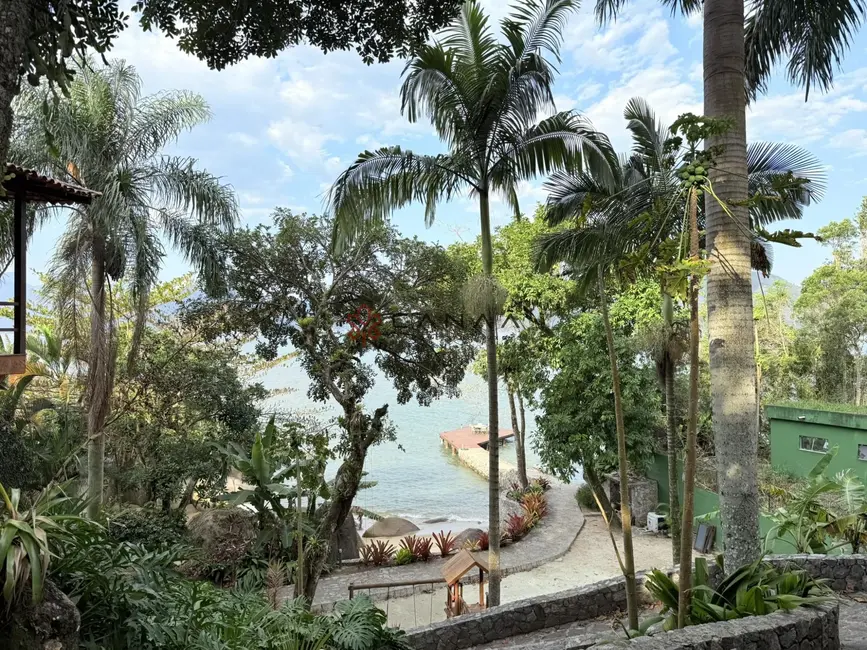 Casa de Condomínio com 7 quartos para alugar, 1100m2 em Mangaratiba - RJ - imagem 9 Foto 9 de Casa de Condomínio com 7 quartos para alugar, 1100m2 em Mangaratiba - RJ