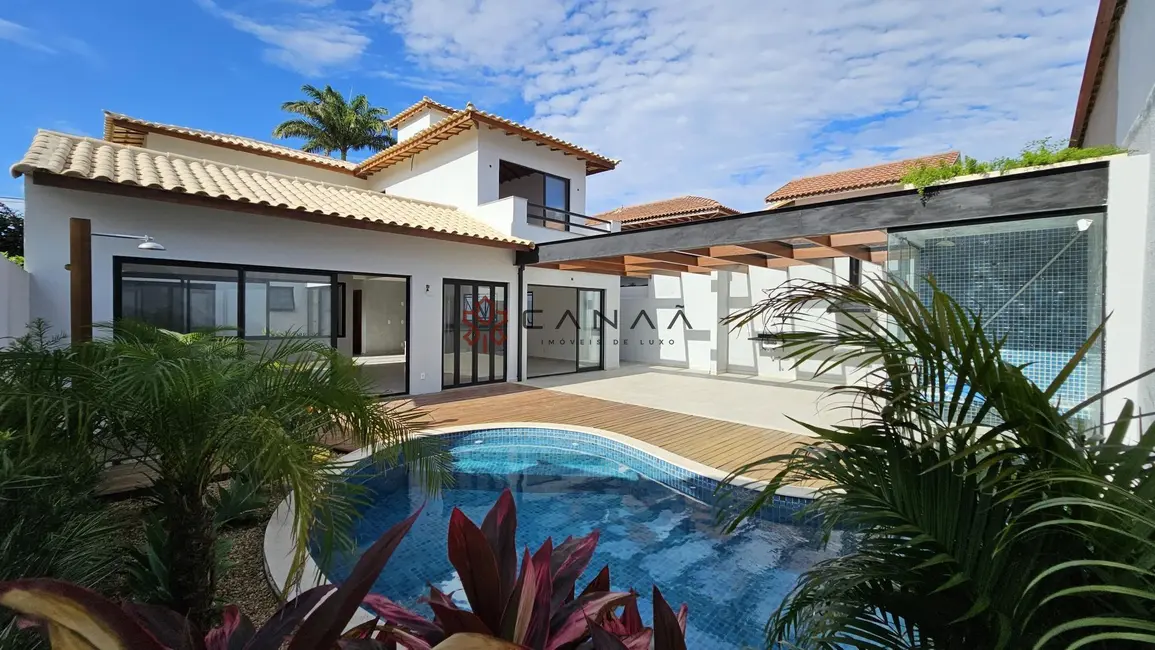 Foto 1 de Casa com 4 quartos à venda, 299m2 em Armacao Dos Buzios - RJ