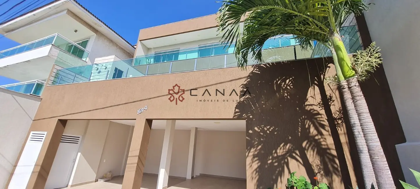 Casa de Condomínio com 3 quartos à venda, 266m2 em Peró, Cabo Frio - RJ - imagem 2 Foto 2 de Casa de Condomínio com 3 quartos à venda, 266m2 em Peró, Cabo Frio - RJ