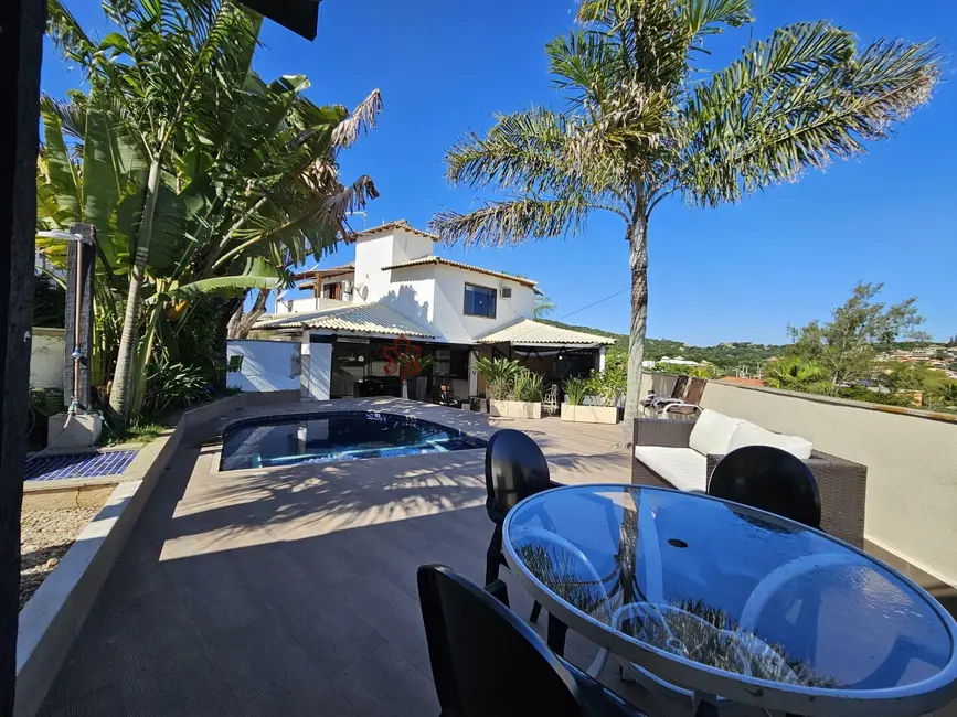 Foto 1 de Casa de Condomínio com 4 quartos à venda, 228m2 em Armacao Dos Buzios - RJ