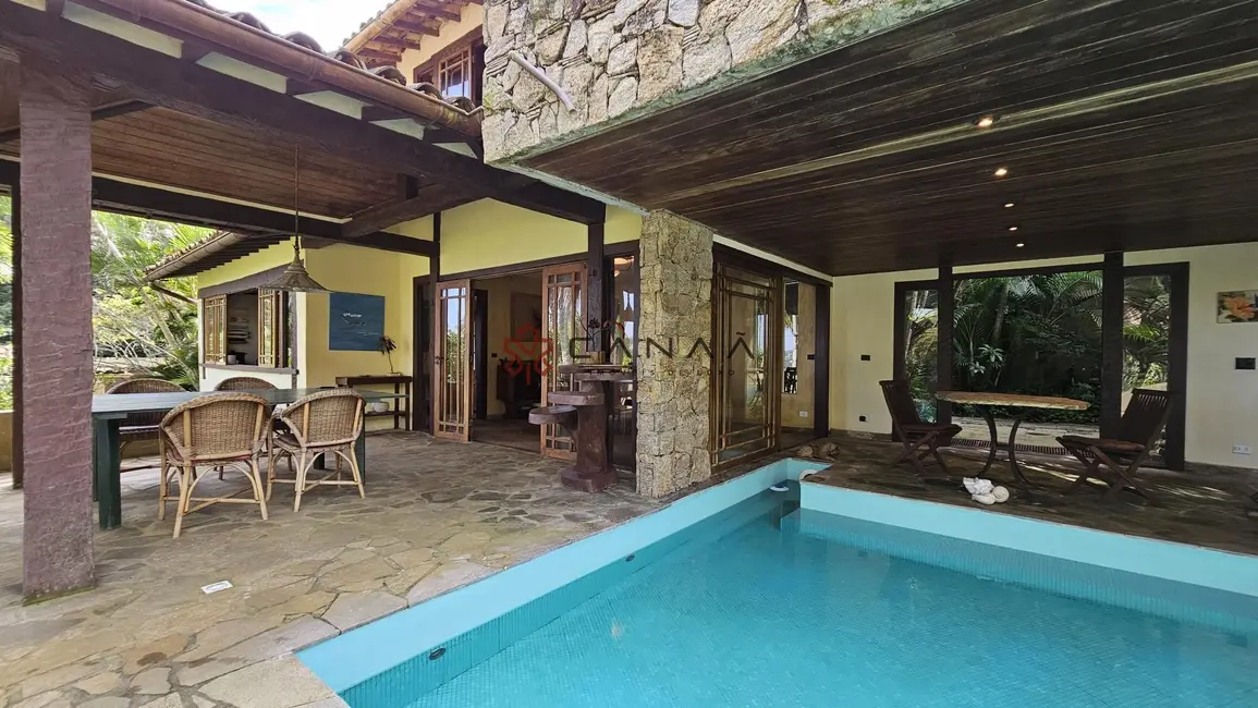 Foto 4 de Casa com 5 quartos à venda, 501m2 em Armacao Dos Buzios - RJ