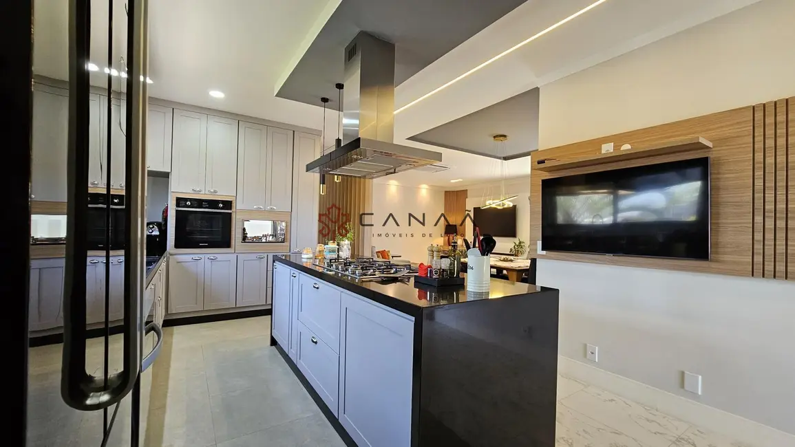 Foto 9 de Casa de Condomínio com 2 quartos à venda, 247m2 em Ogiva, Cabo Frio - RJ