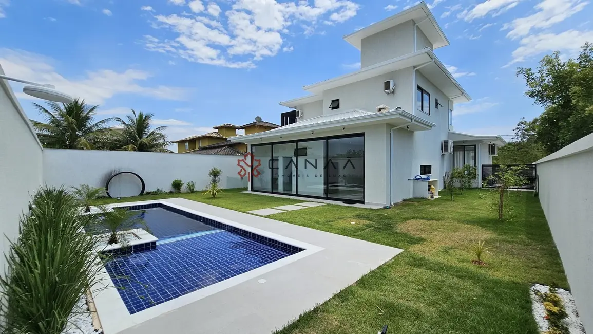Foto 3 de Casa de Condomínio com 4 quartos à venda, 270m2 em Armacao Dos Buzios - RJ