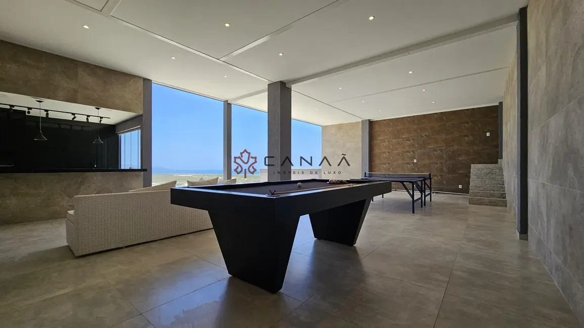 Foto 9 de Casa de Condomínio com 4 quartos à venda, 520m2 em Peró, Cabo Frio - RJ