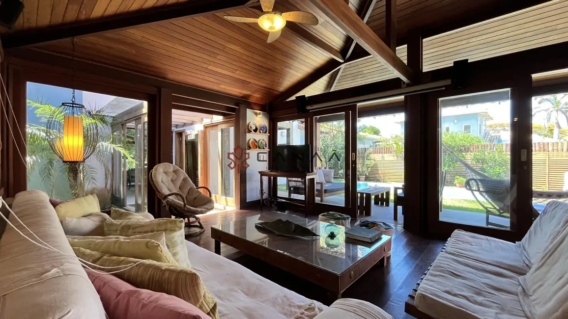 Foto 7 de Casa de Condomínio com 6 quartos à venda, 136m2 em Armacao Dos Buzios - RJ