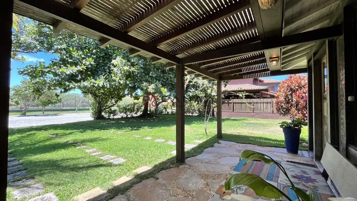 Foto 3 de Casa de Condomínio com 6 quartos à venda, 136m2 em Armacao Dos Buzios - RJ