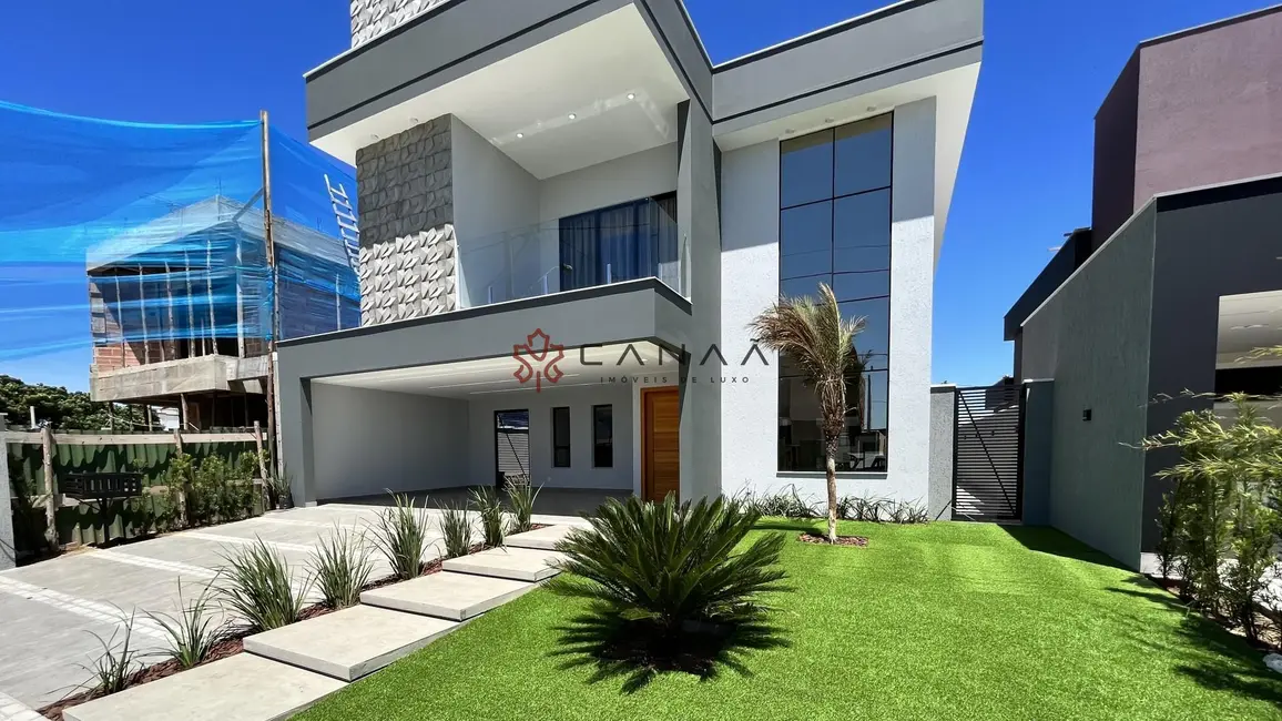 Foto 2 de Casa de Condomínio com 4 quartos à venda, 254m2 em Ogiva, Cabo Frio - RJ