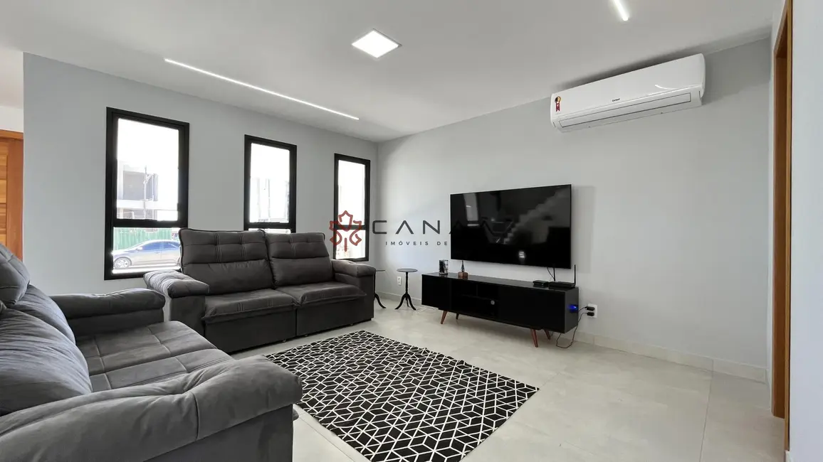 Foto 7 de Casa de Condomínio com 4 quartos à venda, 254m2 em Ogiva, Cabo Frio - RJ